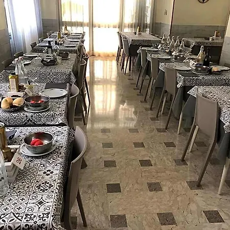 מלון Grappoli